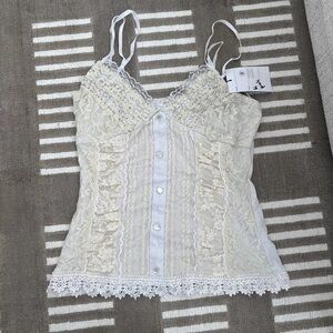 Lace Trim Cream Tank Top